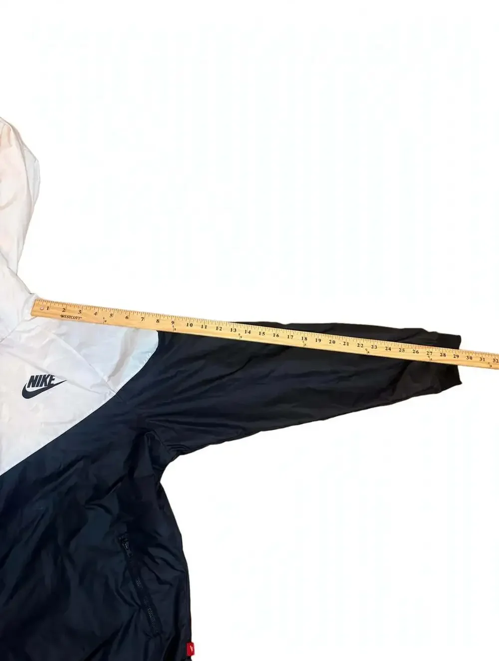 Nike Sportswear Windrunner Black and White Hooded Jacket Youth XL 16
